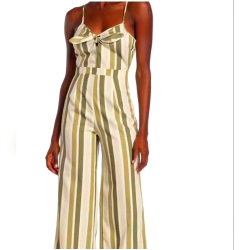 NWT Romeo & Juliet Couture SZ Med. Striped High Waist Wide Leg Jumpsuit/ Olive